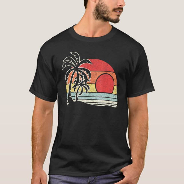 Vintager Retro Palm Tree Sonnenuntergang Tropical  T-Shirt (Vorderseite)