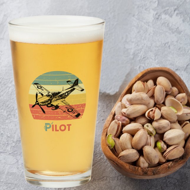 Vintager Retro-Sonnenuntergang, Flugzeugpilot, Coo Glas (Von Creator hochgeladen)