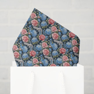 Vintager Revolver mit Spitzen und Blume Seidenpapier