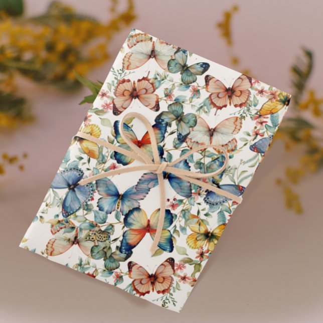 Vintager Schmetterling Schöne Creme Decoupage Geschenkpapier (Von Creator hochgeladen)