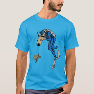 Vintager SCUBA Diver Fotografieren eines Turtle UR T-Shirt