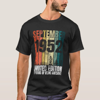 Vintager September 1952 Bday Graphic 69 Years 69. T-Shirt