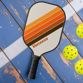 Vintager Sonnenaufgang um Mitternacht gestreift mi Pickleball Schläger