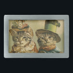 Vintager Spaß, Viktorianische Bräutigatzen in Henn Rechteckige Gürtelschnalle<br><div class="desc">Vintage Illustration lustiges Spaß-Bild mit Viktorianischen Tabbattkatzen mit Hüten. Eine Liebe und Romantik Haustier Hochzeitsdesign mit einer Katzenbraut und Bräutigam. Die Braut trägt einen eleganten Blumenhut und die Bräutigatze trägt einen extravaganten formalen Oberhut.</div>