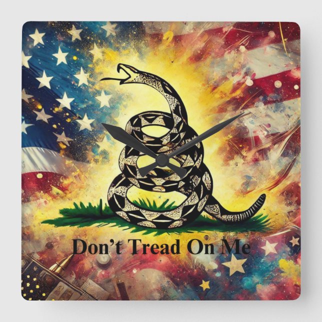 Vintager Stil Gadsden Flag Kunst Quadratische Wanduhr (Vorderseite)