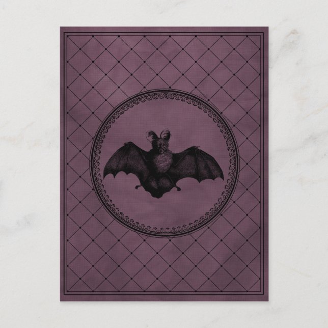 Vintager Stil Gothic Halloween Bat auf Lila Postkarte (Vorderseite)