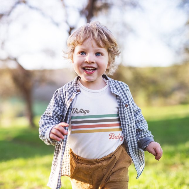 Vintager Streifen T - Shirt (typography vintage classic stripes newborn, baby girl, baby boy, and stylish tees.)