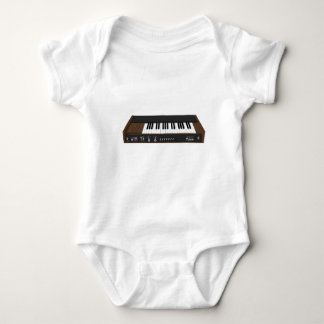 Vintager Synthesizer: 3D-Modell: Baby Strampler