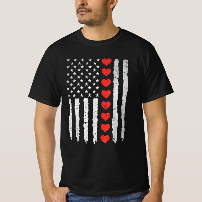 Vintager Valentinstag Red Hearts US-Flagge T-Shirt (Vorderseite)