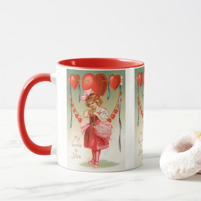 Vintager Valentinstag, Viktorianisches Mädchen mit Tasse (Mit Donut)
