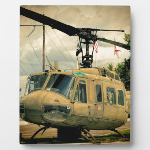 Vintager Vietnam Era Äm-1 Huey Militärhubschrauber Fotoplatte