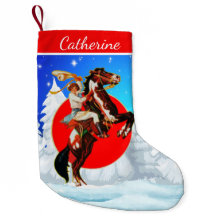 Vintager Western Cowgirl beim Aufziehen von Pferde