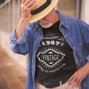 Vintages 1967 oder irgendein T-Shirt
