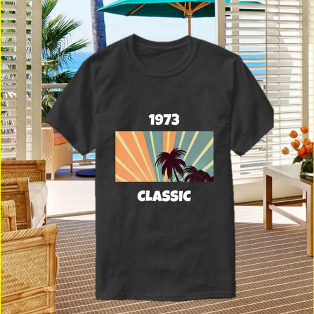 Vintages 1973 50. Jahr - Persönlich gestalten T-Shirt (Von Creator hochgeladen)