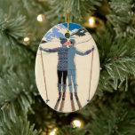 Vintages Art Deco, Liebhaber des Schnees von Georg Keramikornament<br><div class="desc">Vintage Illustration Kunst Deko Liebe und Romantik Design mit einem Mann und eine Frau Küssen auf den Pisten eines schönen Resorts. Ein junges Paar im Urlaub küsst im Winter auf einem schneebedeckten Berg. L'Hiver (alias Winter: Lovers in the Snow) von George Barbier,  1925.</div>