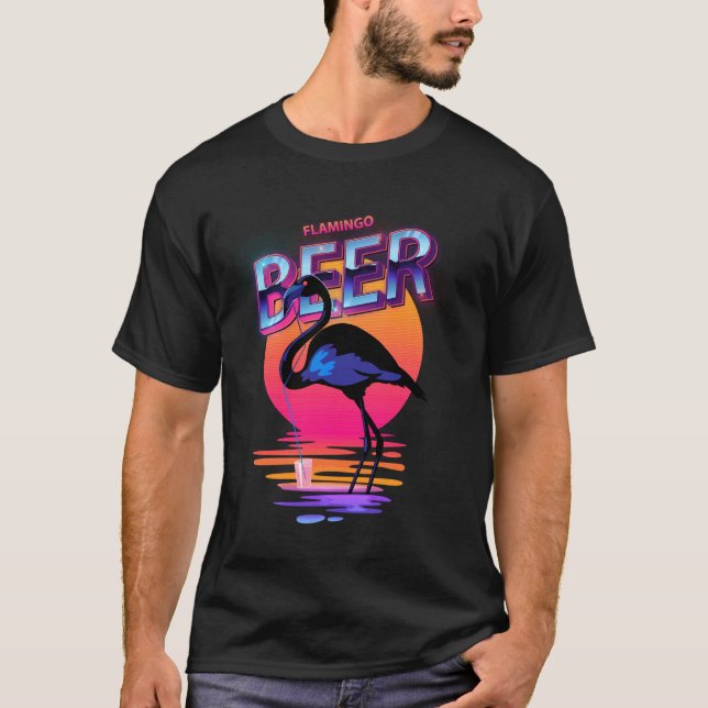 Vintages Bier trinken Sommer Rosa Flamingo T-Shirt (Vorderseite)