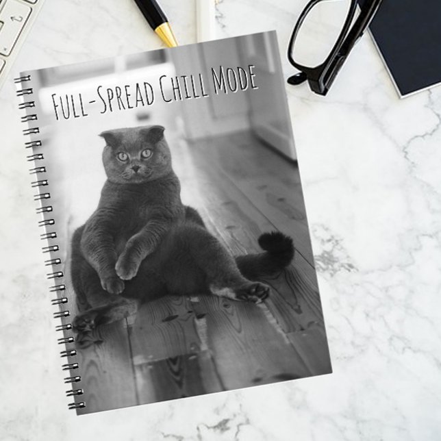 Vintages Black Cat Chilling Notebook Notizblock (Von Creator hochgeladen)
