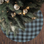 Vintages Blau Kariert Polyester Weihnachtsbaumdecke<br><div class="desc">Freuen Sie sich auf eine gemütliche und klassische Touch in Ihrem Urlaubsstil mit diesem Blue Kariert Tree Skirt. Mit einem zeitlosen karierten Muster in satten Blautönen bringt dieser Baumrock Wärme und Charme in Ihren Weihnachtsbaum. Dieser vielseitige Baumrock, der sich durch seine rustikale und bäuerlich inspiriert Urlaubsatmosphäre auszeichnet, ergänzt verschiedene Dekorationsstile...</div>