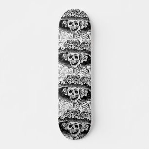 Vintages Blumenschädel Halloween Skateboard
