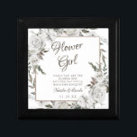 Vintages Cherish Flower Girl Zitat Personalisiert Erinnerungskiste<br><div class="desc">Vintage Cherish White Floral & Rose Gold lackierte Rose und Blume. Vintag klassisches und elegantes Aussehen, viel Grau, Elfenbeinweiß, Rose Gold, Dusty Pink, Pine Green, Gray Blätter und Blattwerk. Mit handgemalten Blütenelementen, Vintagen Schriftart für klassische Schrift und eleganten Rose Gold Glitzer Foil Geometric Square Frame auf einem Holzkohle, dunkelgrau, bearbeitbar...</div>