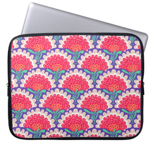 Vintages ethnisches Muster mit Blume. Blumendesign Laptopschutzhülle
