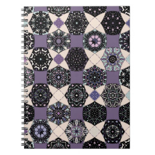 Vintages florales Mandala: farbenfroh, nahtlos Notizblock