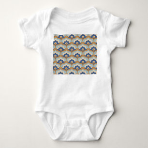 Vintages florales Nahtloses Design. Baby Strampler