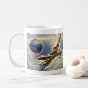 Vintages Flugzeug, das in Wolken um die Welt flieg Kaffeetasse