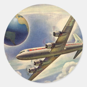 Vintages Flugzeug, das in Wolken um die Welt flieg Runder Aufkleber