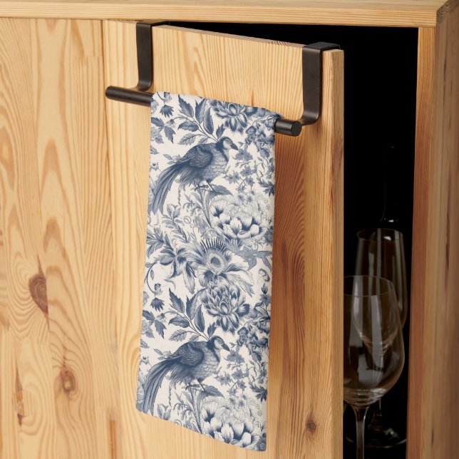 Vintages Französisch Blue Toile Fleurie Geschirrtuch (Drittel gefaltet)