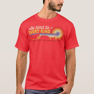 Vintages Funny Sei nett zu jeder Art Retro Vegetar T-Shirt