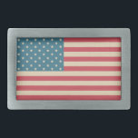 Vintages Geschenk der amerikanischen Flagge Rechteckige Gürtelschnalle<br><div class="desc">Eine Vintage amerikanische Flagge schmückt diesen Gürtelschnalle. Das Design stammt aus der Originalkunst.</div>