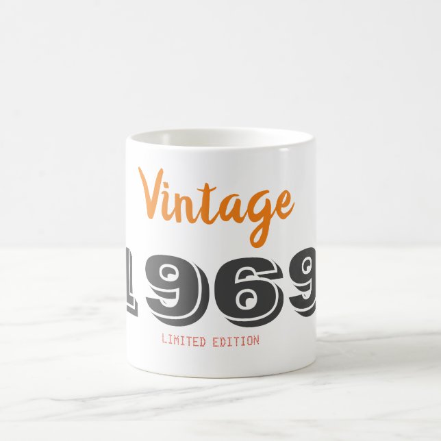 Vintages Geschenk von 1969 Kaffeetasse (Mittel)