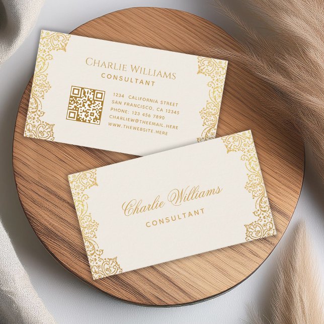 Vintages Gold Ivory QR Code Elegantes Script Antiq Visitenkarte (Von Creator hochgeladen)