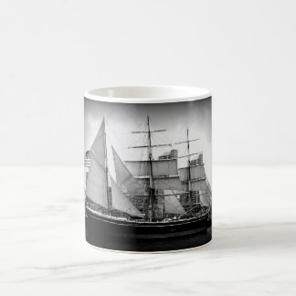 Vintages Großschiff Kaffeetasse