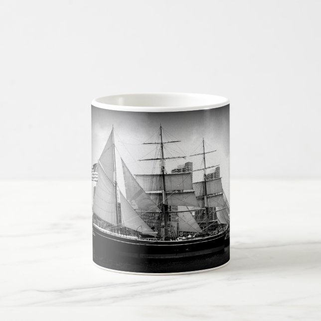 Vintages Großschiff Kaffeetasse (Mittel)