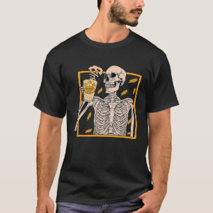 Vintages Halloween Skeleton Pumpkin Spice Latte Sy T-Shirt