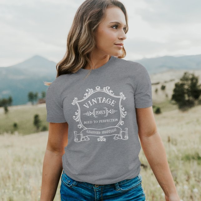 Vintages Jahr bis zum perfekten Geburtsjahr T-Shirt (Von Creator hochgeladen)