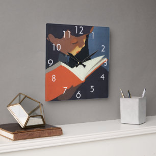 Vintages Kind, das ein Buch aus der Bibliothek lie Quadratische Wanduhr