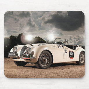 Vintages klassisches Jaguar-Auto Mousepad