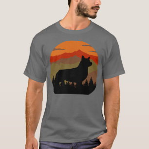 Vintages Land umarmt Retro Sky & Forest Corgi Do T-Shirt