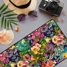 Vintages lila schwarzes Blumenmuster