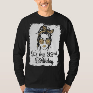 Vintages Mädchen Es ist mein 32. Geburtstag Happy T-Shirt