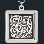 Vintages Monogramm C Jugendstil Versilberte Kette<br><div class="desc">Jugendstilbriefe - Monogramme aus der Kunst- und Handwerksbewegung Dieser Buchstabe C ist ein robustes Monogramm C,  umgeben von einem handgezeichnet Weinmuster,  das erstmals 1901 in der Kunst- und Handwerksbewegung im Jugendstil veröffentlicht wurde.</div>