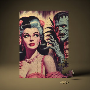Vintages Monster Horror Girl Puzzle