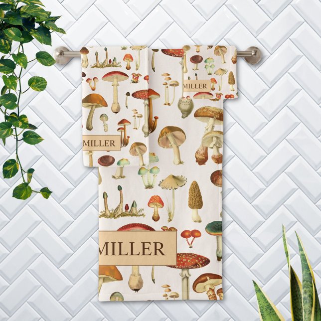 Vintages Mushroom Muster Badhandtuch Set (In situ Bathroom wall)