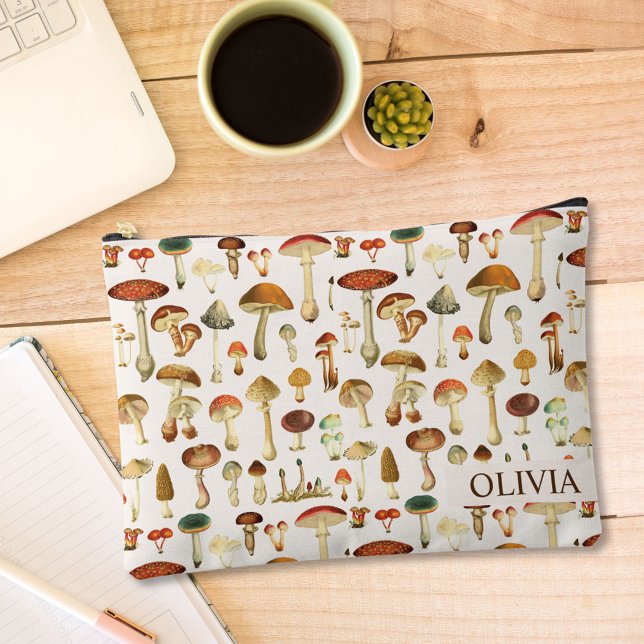 Vintages Mushroom Muster Zubehörtasche (In situ, on table)