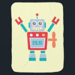 Vintages Niedliches Roboterspielzeug für Kleinkind Babydecke<br><div class="desc">Ein Cartoon-Design eines fröhlichen und niedlichen roten und blauen Roboterspielzeugs, das auf dem Rücken eine Schlüssellinie und auf seinem Bauch eine Leinwand hat. Personalisieren Sie Ihre Daten mit dem Namen des Kindes. Vintage Farbtafel rot, blau, orange und gelb. Als Geschenk für Neugeborene, Baby Jungs und Kleinkinder für Baby Duschen und...</div>