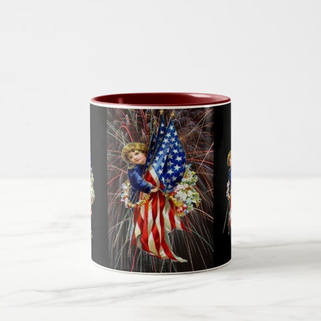Vintages Patriotisches Kind und Feuerwerk Zweifarbige Tasse (Mittel)