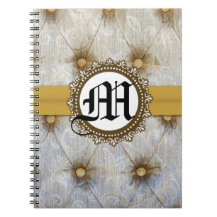 Vintages Pintuckgewebe Monogram Erstnotiert Buch